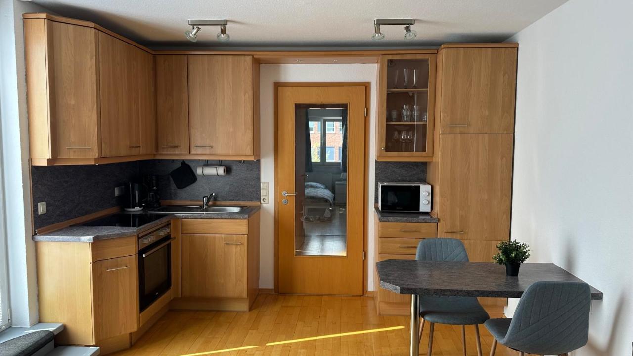 Fischers Ferienwohnung Mit Dachterrasse, Innenstadt Wilhelmshaven Eksteriør bilde